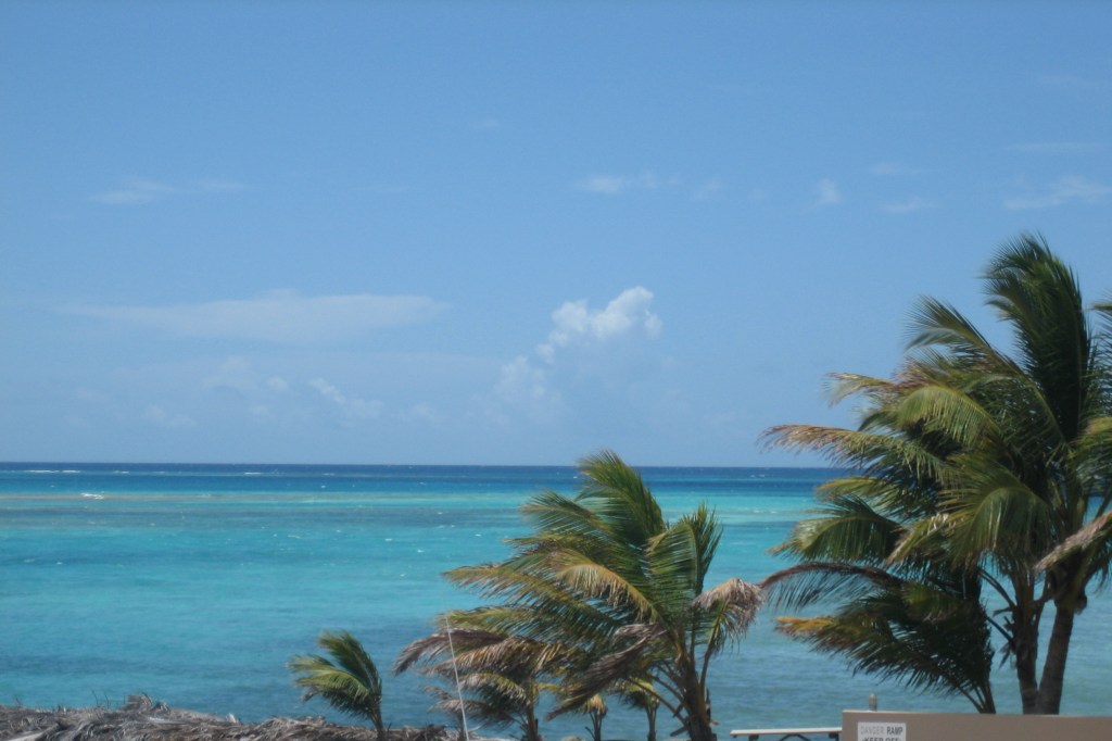 Sending Multiple Field Values from Component GraphQL Query into&nbsp;React